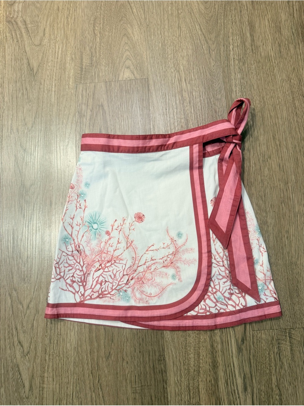 seventy + mochi Reef Pink Coral Wrap Skirt Size S Preloved - Picture 2 of 3